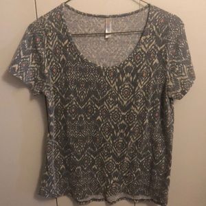 LuLaRoe Classic T size Medium